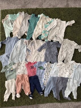 Assorted Baby Premie Clothes- 28 items (Gowns, Sleepers, Onsies, Pants)